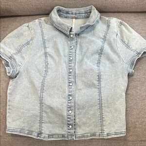 Free People Light Wash Short Sleeve Denim Jacket